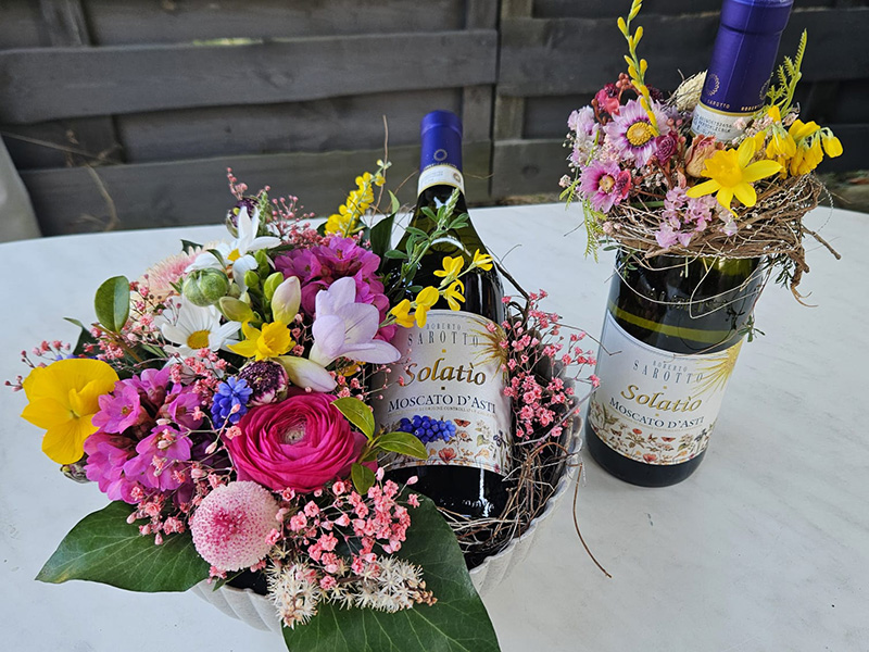 Solatio Moscato d’Asti DOCG 800x600 Blumen und Wein versenden mit Solatio Moscato d’Asti DOCG als süsses Geschenk